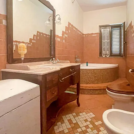 Lovely In Rotondellabasilicata With Wifi Casa vacanze