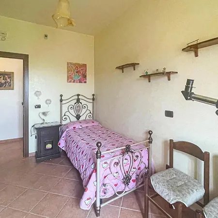 Holiday home Lovely In Rotondellabasilicata With Wifi
